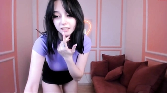 crazy_girl_cutie_26102022_1458_female_chaturbate_3