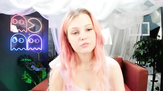 pretty_girl_bella_28102022_2043_female_chaturbate