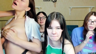 look_the_prime_04112022_1550_couple_chaturbate