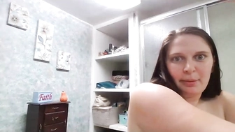 69thicknhorny_05112022_1713_female_chaturbate