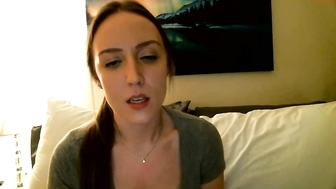 privatebrittney_08112022_0903_female_chaturbate_4