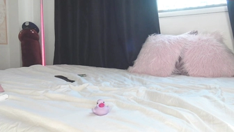 xtina___10112022_1007_female_chaturbate_4