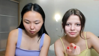 vanessa_tomson_15112022_1842_couple_chaturbate