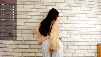 carolynjacquelins_19112022_2054_female_chaturbate_4