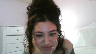 savinajade_30112022_0739_female_chaturbate_3