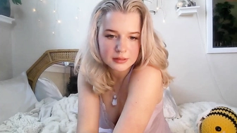 estella_ba6y_30112022_2143_female_chaturbate_3