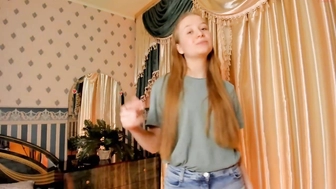 gracestanley_06122022_1836_female_chaturbate_3