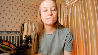 gracestanley_06122022_1836_female_chaturbate_4