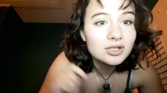 boobieshower420_15122022_0048_female_chaturbate