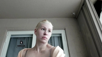 meggieshy_15122022_1840_female_chaturbate_5