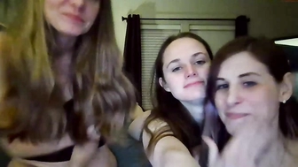 kaylanadollxoxo_23122022_1014_female_chaturbate_2