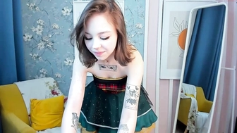 shiny_bell_24122022_1003_female_chaturbate_1