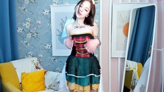 shiny_bell_24122022_1003_female_chaturbate_2