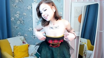 shiny_bell_24122022_1003_female_chaturbate_2_2