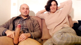 joey_and_eli_27122022_1815_couple_chaturbate_3