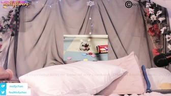 mollyflwers_21122022_0000_female_chaturbate_3