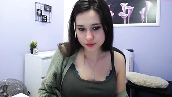 camille_iam_30122022_1438_female_chaturbate_4