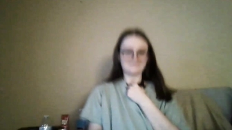 kitty__kitty___01012023_1311_female_chaturbate_2