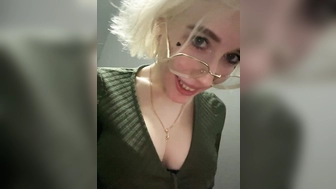 Zx001Li-08-01-2023-stripchat_3