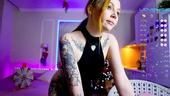 mollieholly_-08-01-2023-stripchat_4