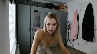 Amber_riivers-stripchat-11-01-2023_2