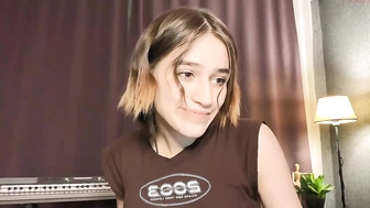 kalispring_26012023_0549_female_chaturbate