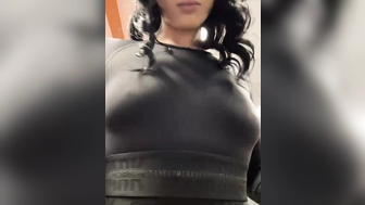 Yasmiine-stripchat-27-01-2023_4