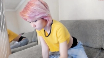 karinalin18_05022023_0951_female_chaturbate