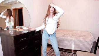 victoriakrueger_05022023_0857_female_chaturbate_5