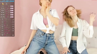 2girls1streams_06022023_1011_couple_chaturbate_2