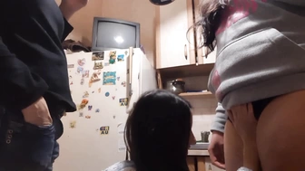 Lesbian_illusion роскошная сучка трахает свои дырочки