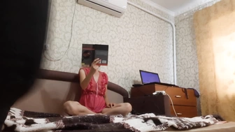 Lesbian_illusion за токены готова лечь под кого угодно