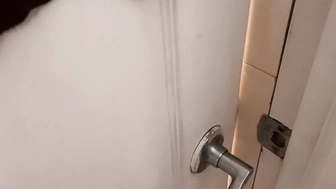 Lesbian_illusion ярко трахнула свой клитор