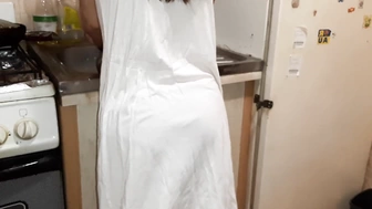 Lesbian_illusion засунула вибро себе в дырочку