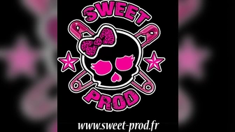 Oliver Sweet  зачетная малышка и классные дырочки