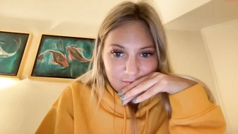 maee23_14022023_0942_female_chaturbate_2