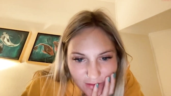 maee23_14022023_0942_female_chaturbate_3