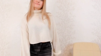 saramillea_13022023_1759_female_chaturbate_2