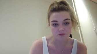 redroseldn_17022023_0147_female_chaturbate