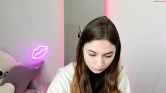 irene_blossom_03032023_1455_female_chaturbate