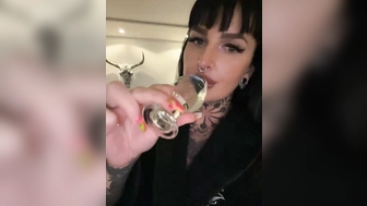 InkedBiitch-stripchat-8-march-2023_4