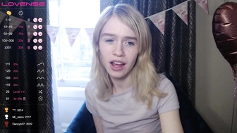 PetiteElise_xcx-stripchat-7-march-2023