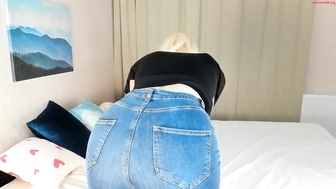 emmabridges_15032023_1750_female_chaturbate_3