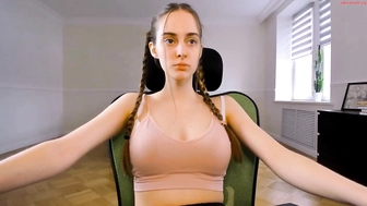 kunni_li_21032023_1102_female_chaturbate_3