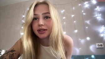 deardaria_16042023_1541_female_chaturbate_5