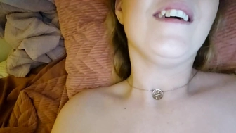 hockeywife-chaturbate--18-04-2023--721663_4