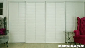 Charlotte Stokely Потерял еще одну ставку, сисси