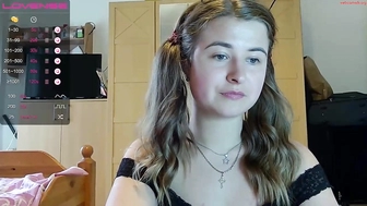 bunny_2_0_26042023_1713_female_chaturbate_4