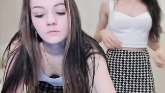 flowery__girls-chaturbate--25-05-2023--3912827_5