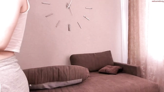 one_carolina_03062023_1655_female_chaturbate_2